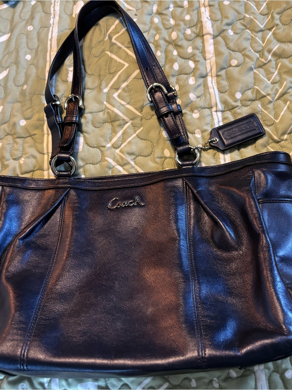 Coach Women's Leather Shoulder Bag in Navy Blue